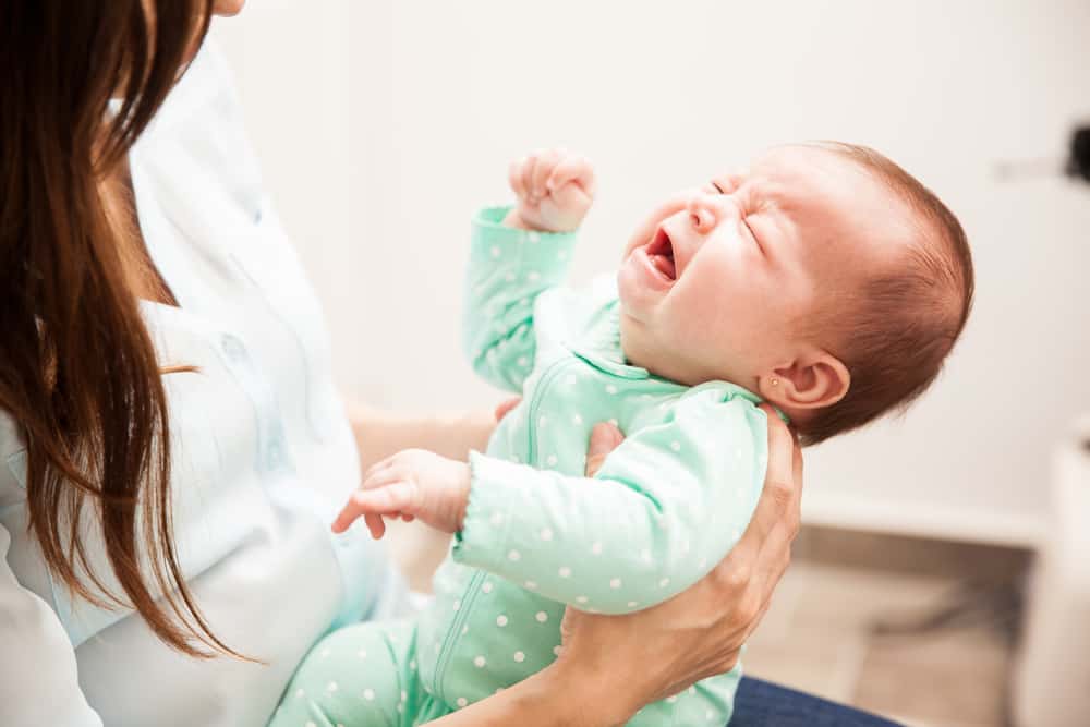 Cuida Que No Besen A Tu Bebe Recien Nacido Y Evitaras Que Contraiga Estas Peligrosas Enfermedades Familias